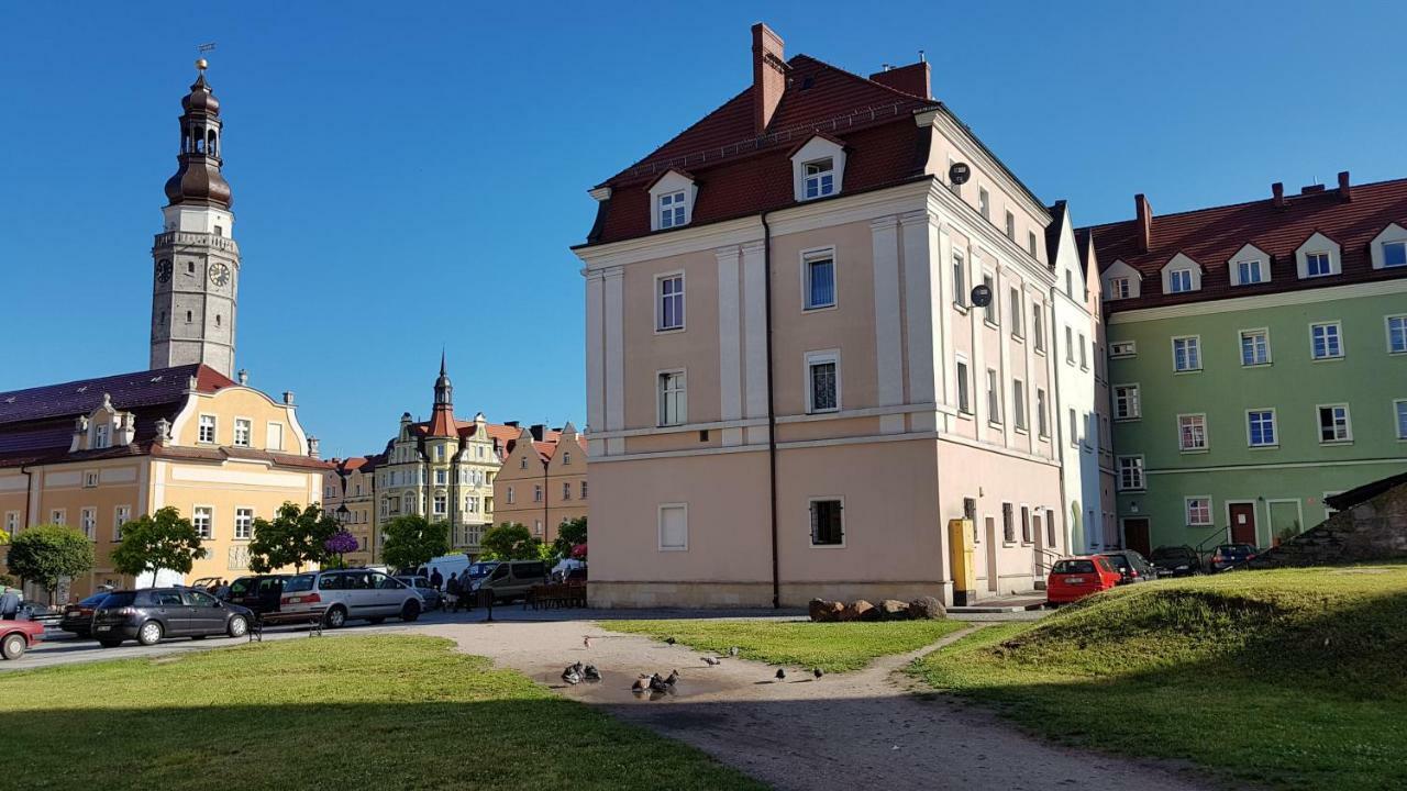 Apartament W Rynku For You Boleslawiec  Exterior foto